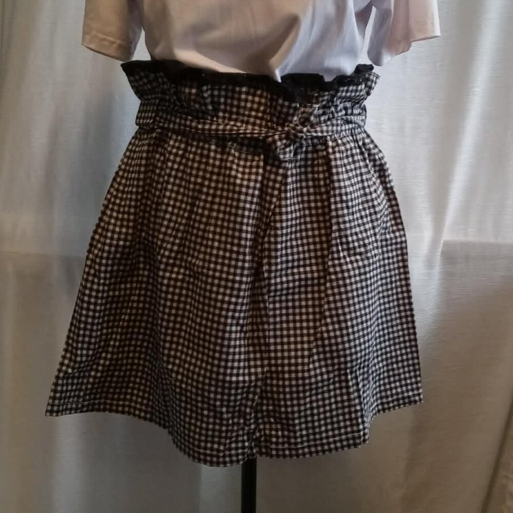Beautiful black and white hand made plaid skirt with a high, gathered waist